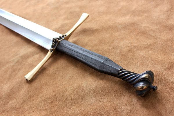 The Sovereign 15th C. Renaissance Sword | The Medieval Store 
