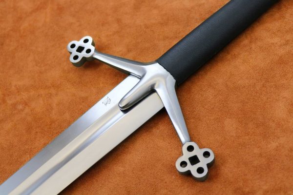 Scottish Claymore | The Medieval Store 