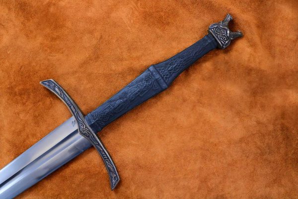 The Wolfsbane Norse Viking sword | The Medieval Store 